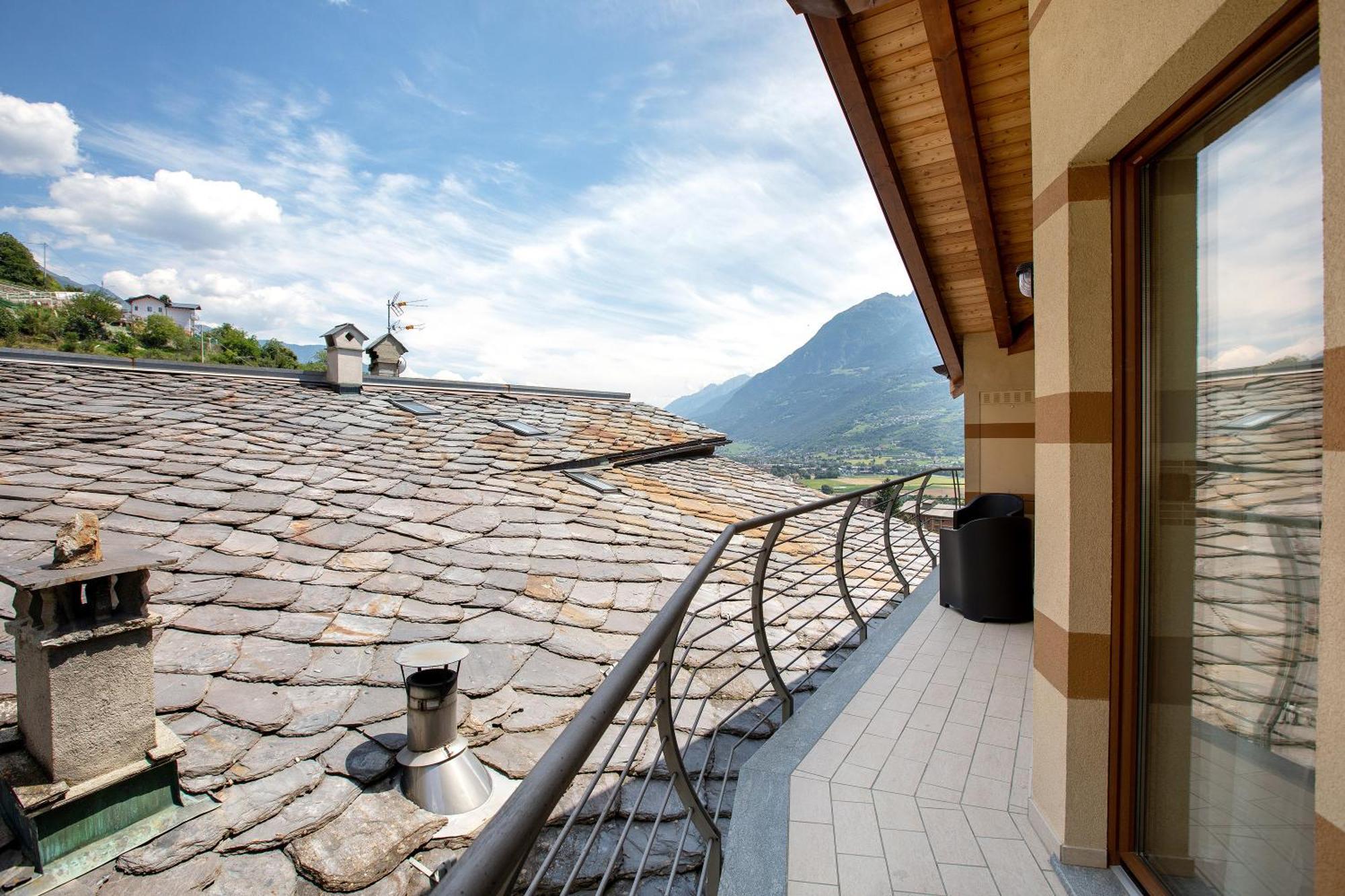 La Maison De Carletto Sarre Esterno foto