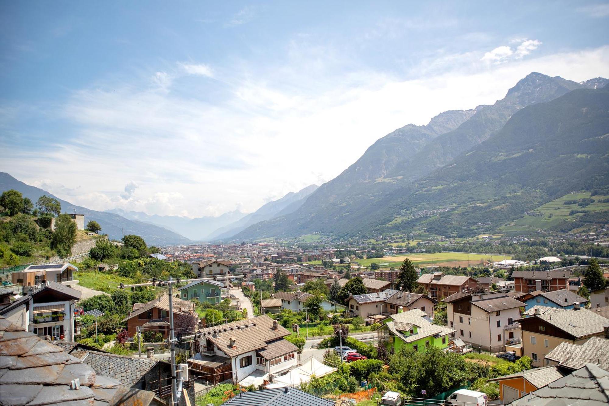 La Maison De Carletto Sarre Esterno foto